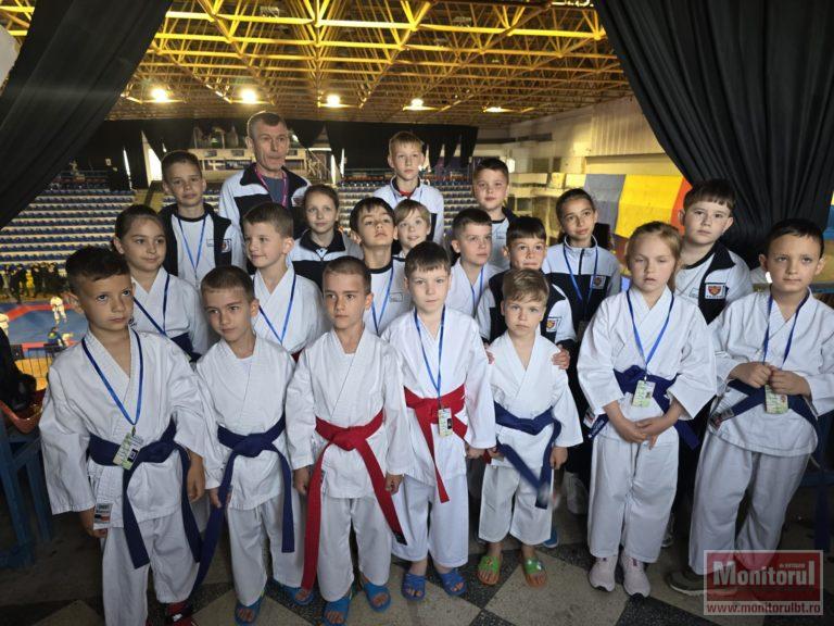 Botoșănenii de la CS Pamphil Center, performeri la Cupa României la Karate Shotokan Esku (VIDEO + FOTO)