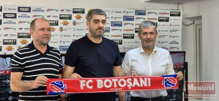 Liviu Ciobotariu, prezentat oficial la FC Botoșani (VIDEO + FOTO)