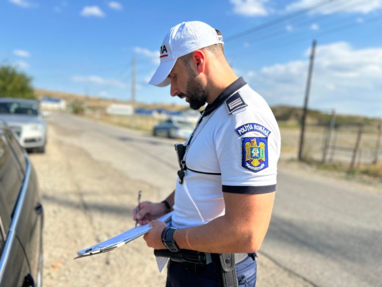 Aproximativ 100 de șoferi au rămas fără permis din cauza vitezei. Aceștia au fost depistați în cadrul acțiunii ROADPOL – SPEED (VIDEO)