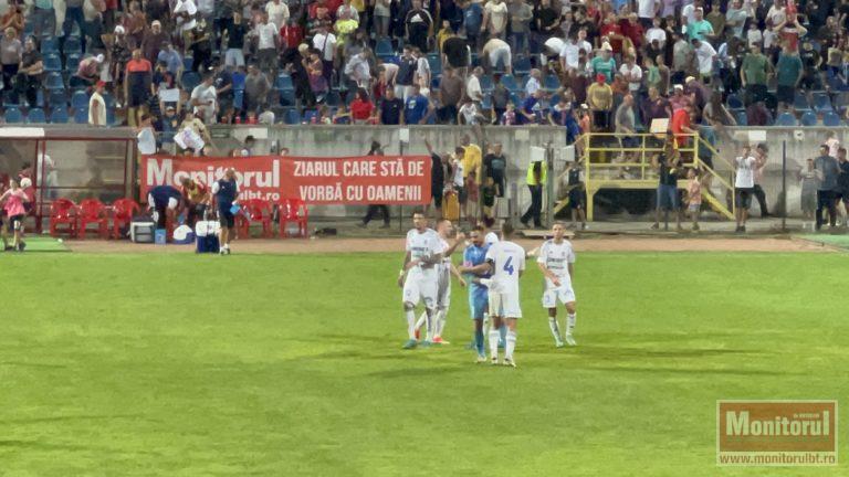 Jucăm fotbal!! FC Botoșani învinge UTA după un meci pe contre (VIDEO)