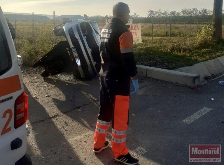 Accident cu trei victime după o clipă de neatenție (VIDEO)