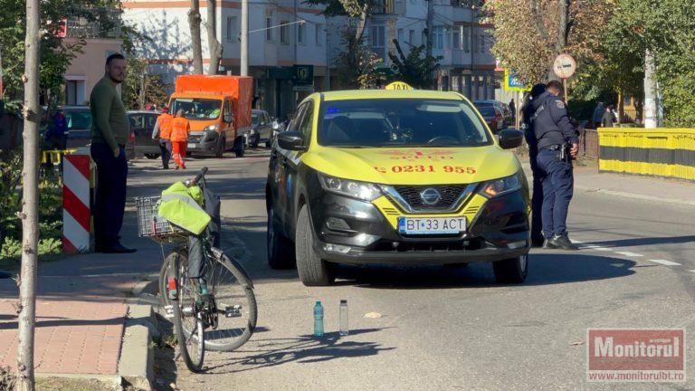 Biciclist trimis la Iaşi după un accident cumplit (video)