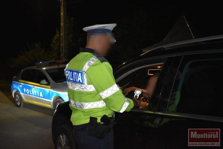 Polițist băgat în arest după ce a fost prins băut la volan