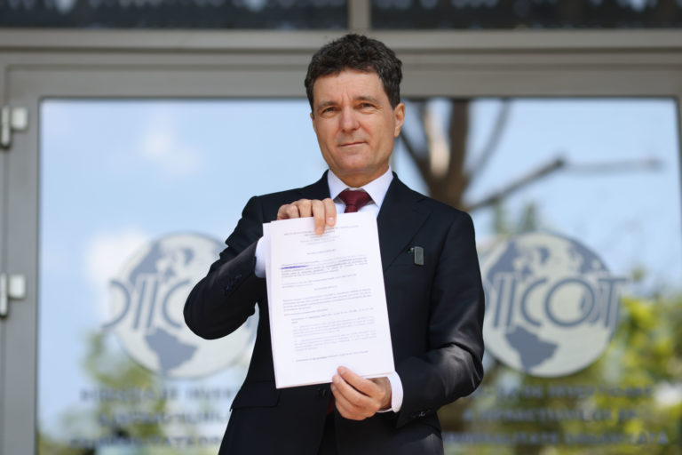 Nicușor Dan a depus plângere penală la DIICOT împotriva Elenei Lasconi. De ce o acuză