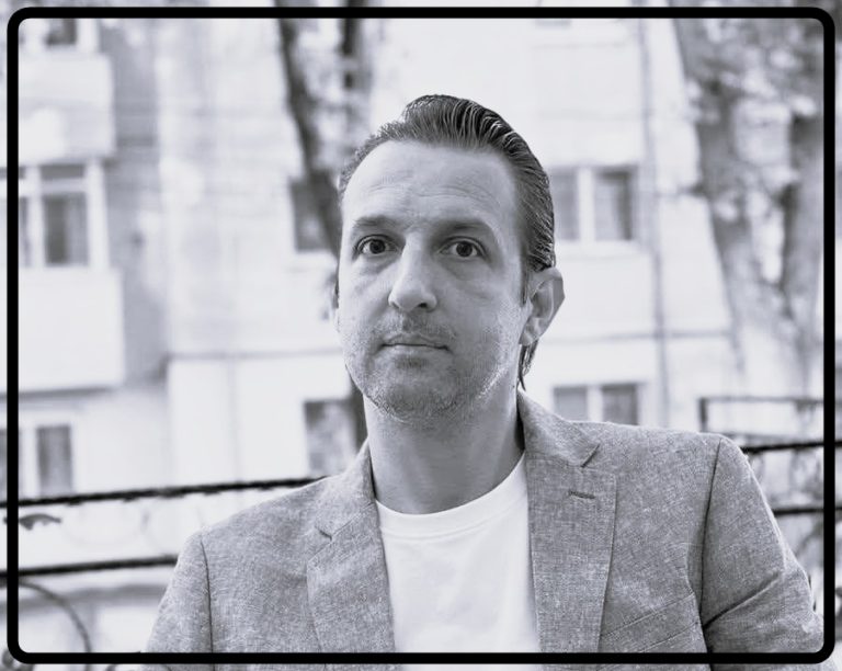 Doliu în lumea muzicii din Botoşani. Robert Postolache s-a stins din viaţă fulgerător