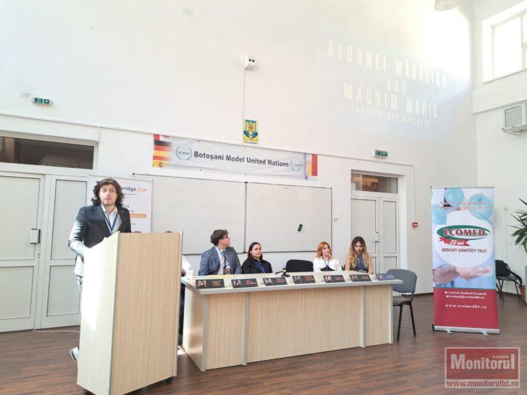 Ziua Muncii cu dezbateri diplomatice – a început BTMUN 2025 la Colegiul „A.T. Laurian”