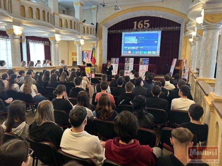 Lecție despre pericolele traficului de persoane, la Seminarul Ortodox din Botoșani