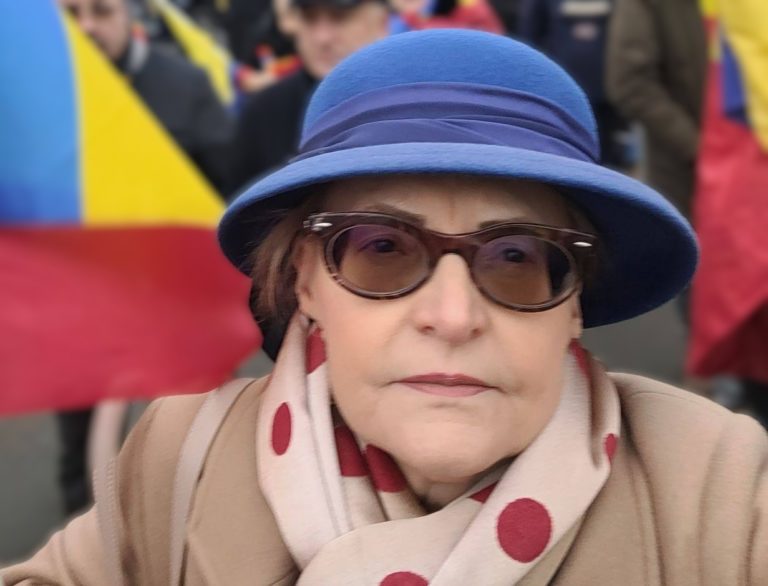 Fosta judecătoare cunoscută pentru „Turul 2 înapoi” vrea o pensie mai mare. Ce reclamă ea