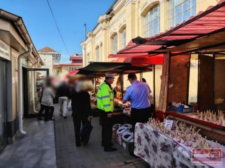 Amenzi împărțite pentru comercianții din Piața Mare care nu afișează prețurile