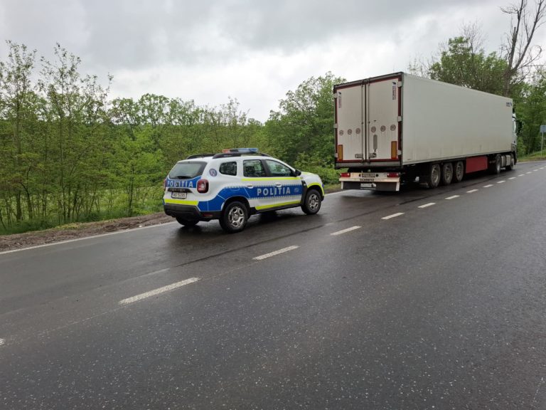Amenzi uriașe pentru transportatori. Abateri rutiere „taxate” cu 14.000 de lei