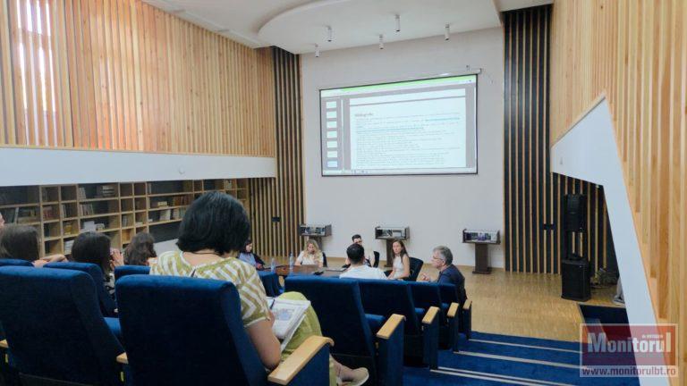 Memorialul Ipotești găzduiește singura școală de vară din țară dedicată tinerilor cercetători în filologie