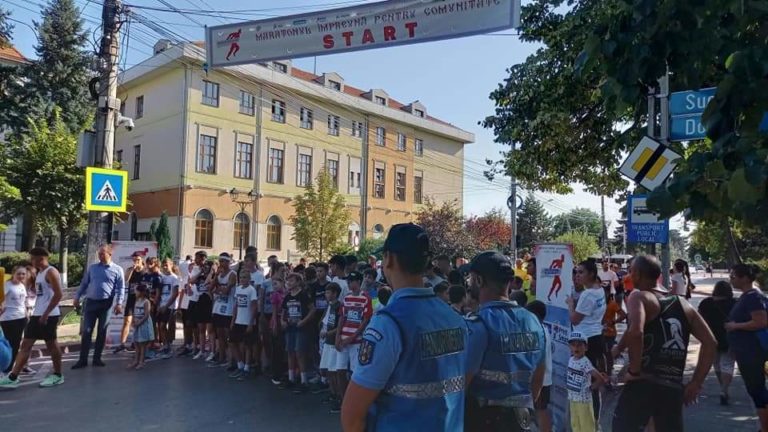 Zeci de jandarmi mobilizați pentru evenimentele din județ