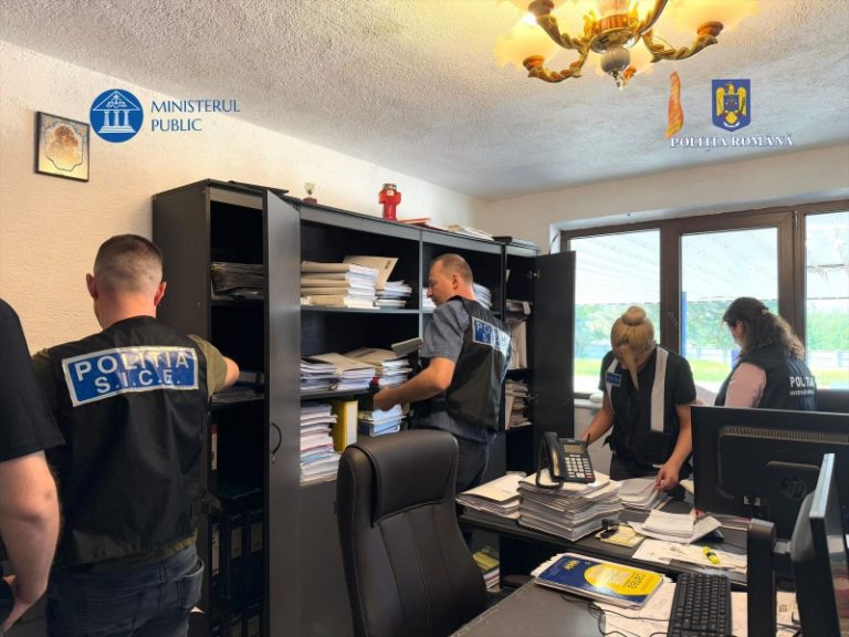 Percheziții la Botoșani în cadrul unei anchete economice de amploare. Peste 120 de descinderi în țară (VIDEO)