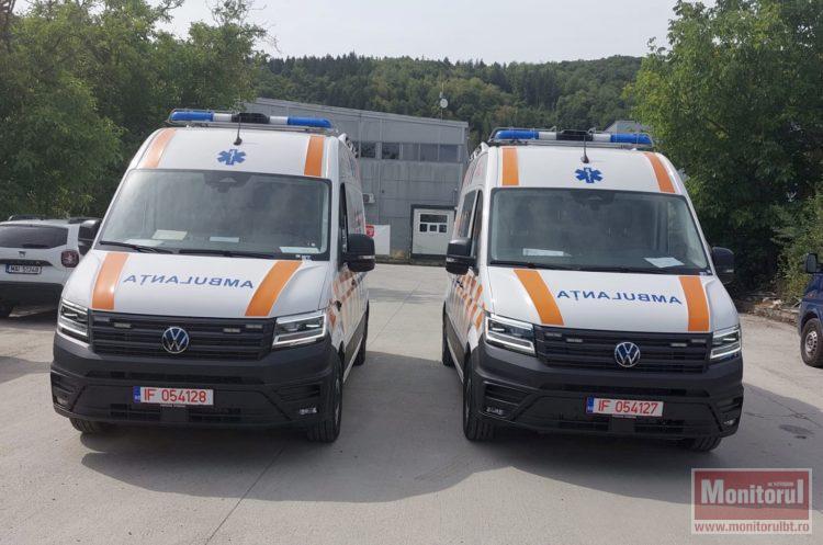 Ambulanțe noi pentru județul Botoșani. Impact vizual diferit pe șosele (VIDEO)
