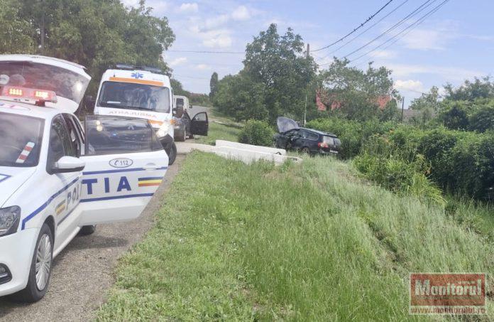 Şoferiţă rănită şi mașina distrusă o urmărire ca-n filme pe drumurile din judeţ