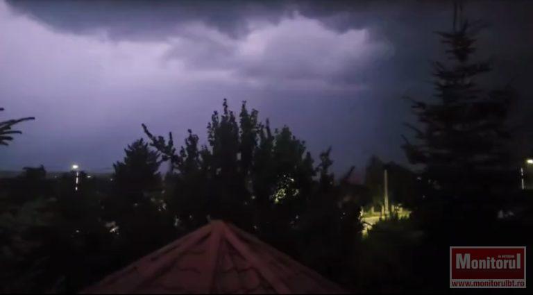 Cod portocaliu de instabilitate atmosferică în 26 de localități