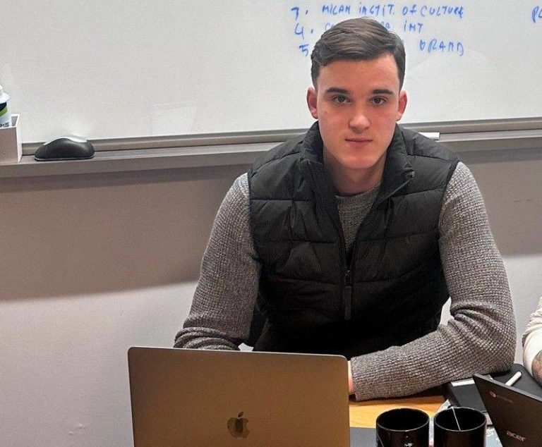Identitate românească pentru un suspect de terorism. Cum a ajuns Stanislav Carpiuc, acuzat că a incendiat casa premierului britanic, să obțină acte false în Săveni