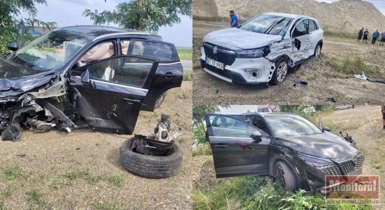 Mașini spulberate pe șosea. Trei victime transportate de urgență la spital (VIDEO)