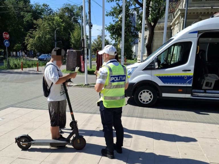 Siguranța pe două roți. Campanie de educație rutieră pentru bicicliști și trotinetiști