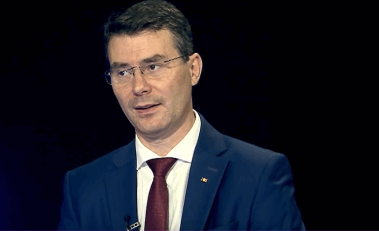 Cum explică șeful CNAS faptul că anul trecut nu au fost cheltuiți toți bani alocați pentru analizele decontate
