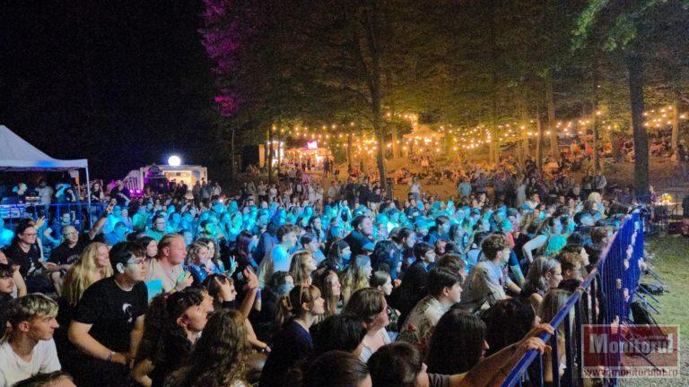 Regal de evenimente la festivalul de la Darabani