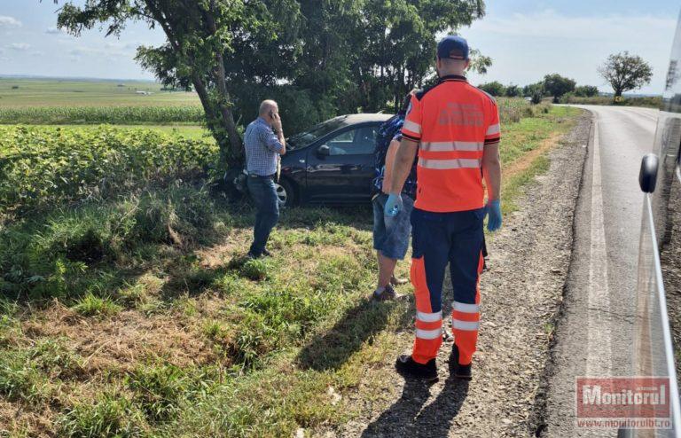 Soți răniți după un accident grav în marginea orașului (VIDEO)