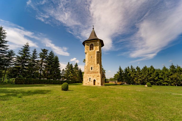 Monument medieval unic la Botoșani: Turnul clopotniță al Mănăstirii Popăuți
