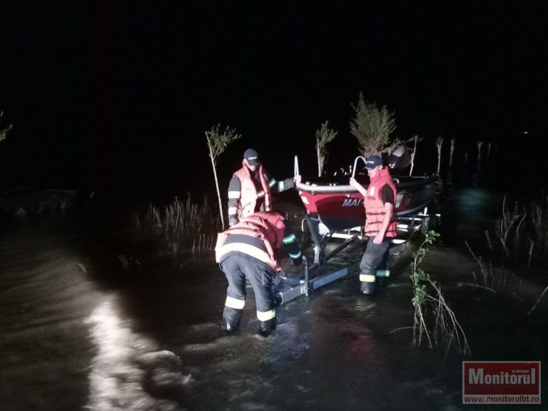 Noapte de coșmar pe Prut: doi pescari, la un pas de tragedie