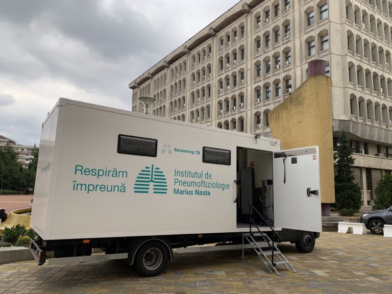 Caravana Screening TB ajunge în județul Botoșani: depistare gratuită a tuberculozei în 22 de localități
