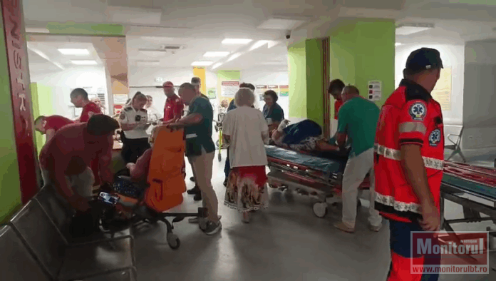 Starea victimelor din accidentul cu 18 răniţi. Cine sunt cei trei decedaţi (VIDEO)