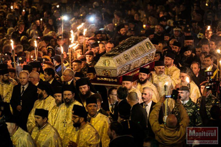 Zeci de mii de credincioși așteptați la Iași pentru sărbătoarea Sfintei Parascheva. Măsuri speciale pentru pelerini