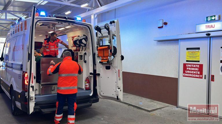 În stare critică după un accident cumplit cu drujba (VIDEO)