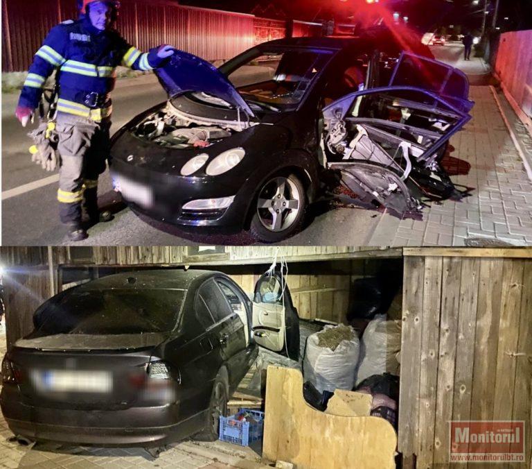 O mamă și fiul ei răniți după un accident în marginea orașului