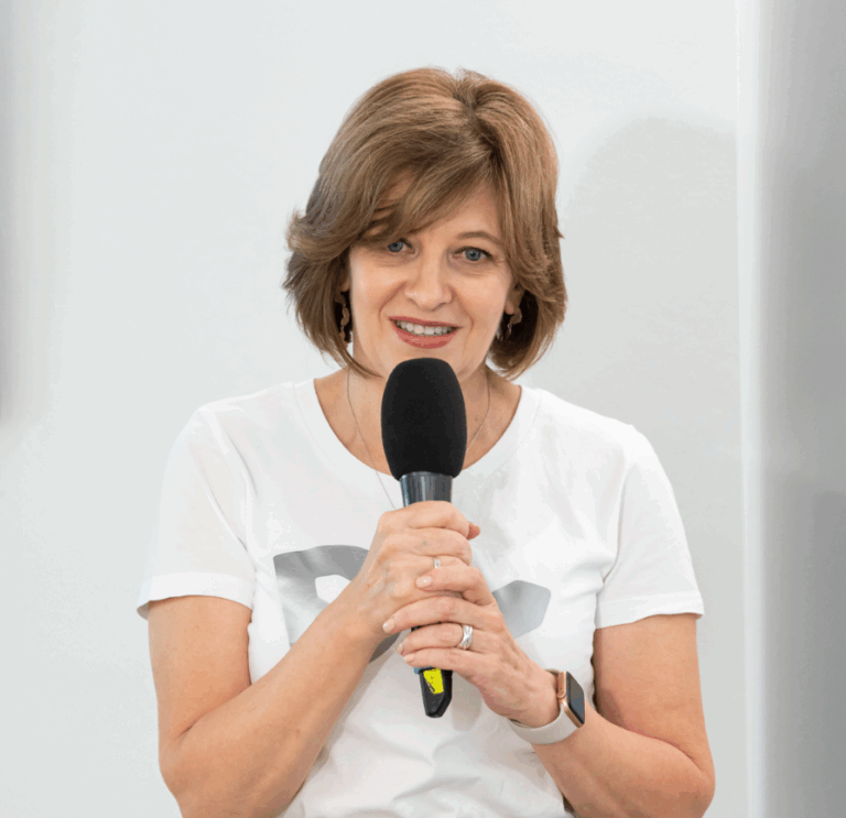 Oana Gheorghiu, confondatoare „Dăruiește Viață”, propusă în funcția de vicepremier