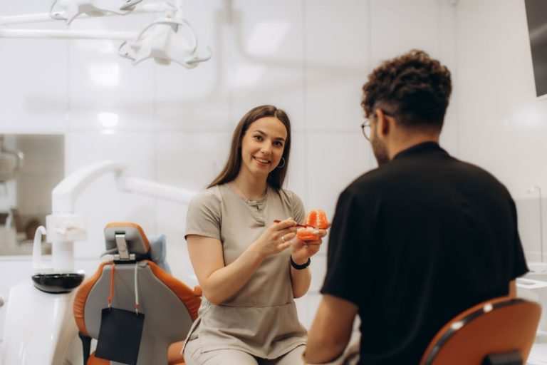 Recuperarea după implantul dentar - Cum sa te vindeci rapid