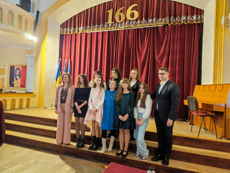 Festivalul interregional „Singing and Living” şi-a desemnat câştigătorii la Botoşani