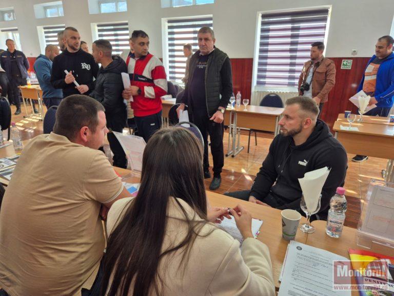 Deținuții de la Penitenciarul Botoșani, față în față cu angajatorii la o bursă specială a locurilor de muncă (VIDEO)