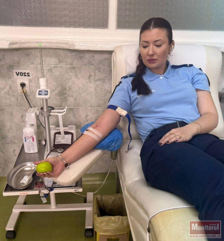 Jandarmii botoșăneni donează sânge pentru o campanie națională