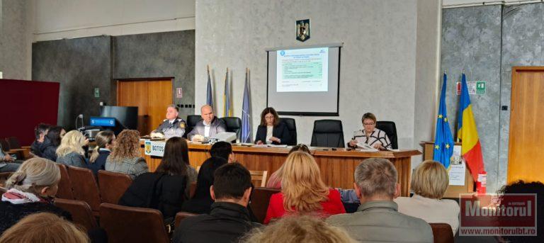 Noul prefect susţine că nu vrea să-i intimideze pe directori (VIDEO)