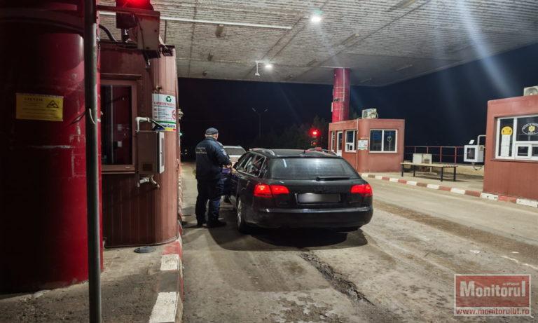 Femeie urmărită internațional pentru trafic de persoane, prinsă la frontiera Stânca