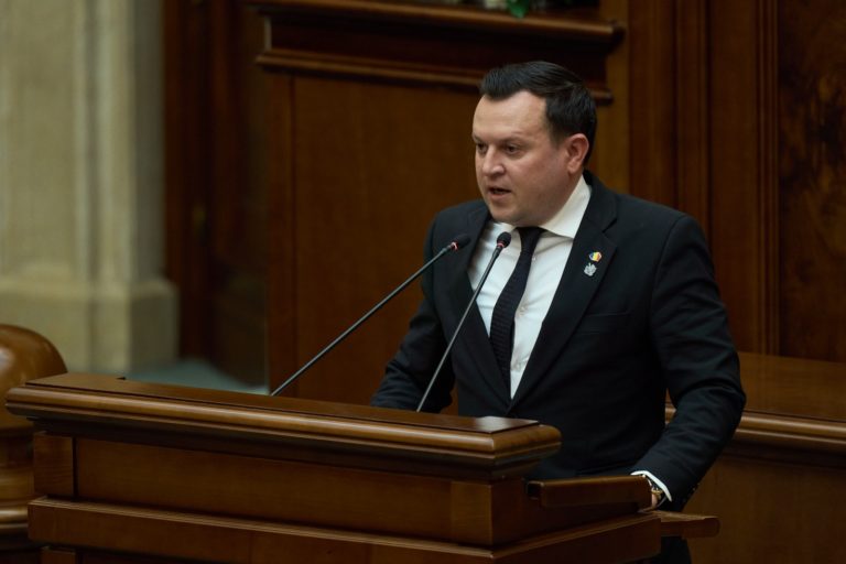 Cătălin Silegeanu, critici dure la adresa ANAF în plenul Senatului: „Se crede Dumnezeu”