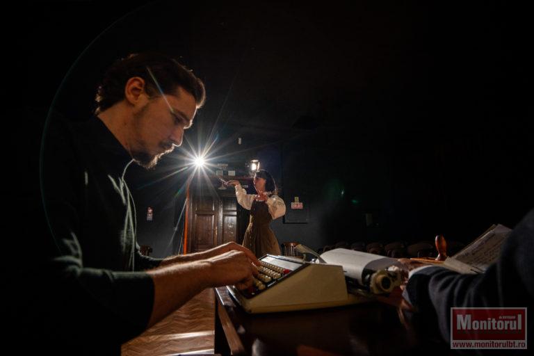 Cazul Mugur Călinescu: un dosar al Securității devine primul teatru document (VIDEO)