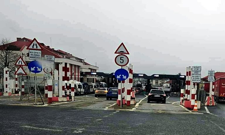 Control cu surprize în Vama Racovăţ. Ucrainean taxat după ce s-a urcat la volan fără permis