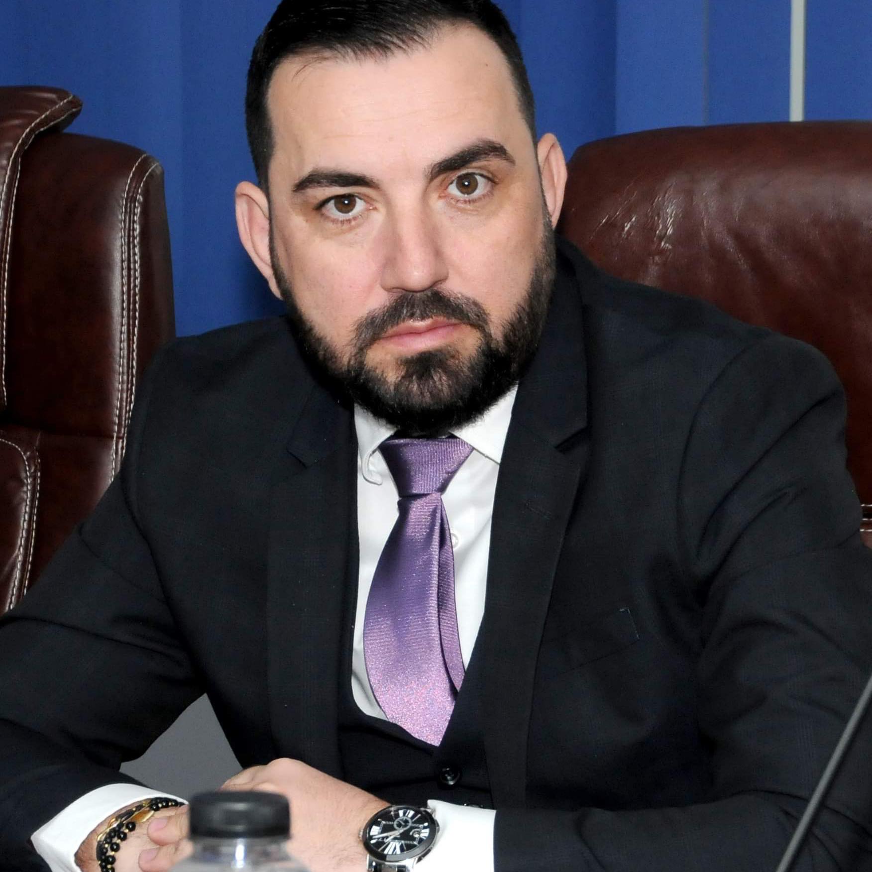 De ce sunt acuzați nepotul lui Piedone și alți șefi din Primăria Sectorului 5. Schema în care este implicat un om de afaceri deja arestat