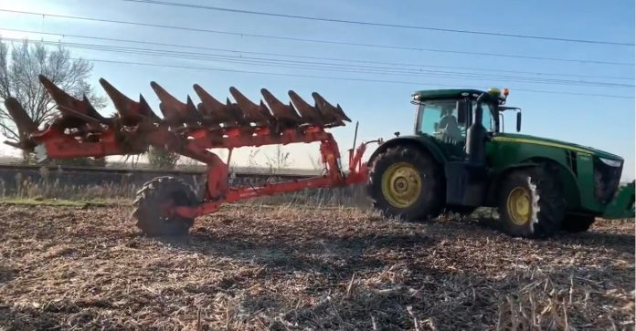 Bruxelles-ul pregătește ajutoare pentru fermieri, după explozia prețurilor la îngrășăminte