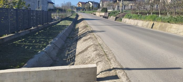 Străzi de zeci de milioane de euro interzise pietonilor (VIDEO)